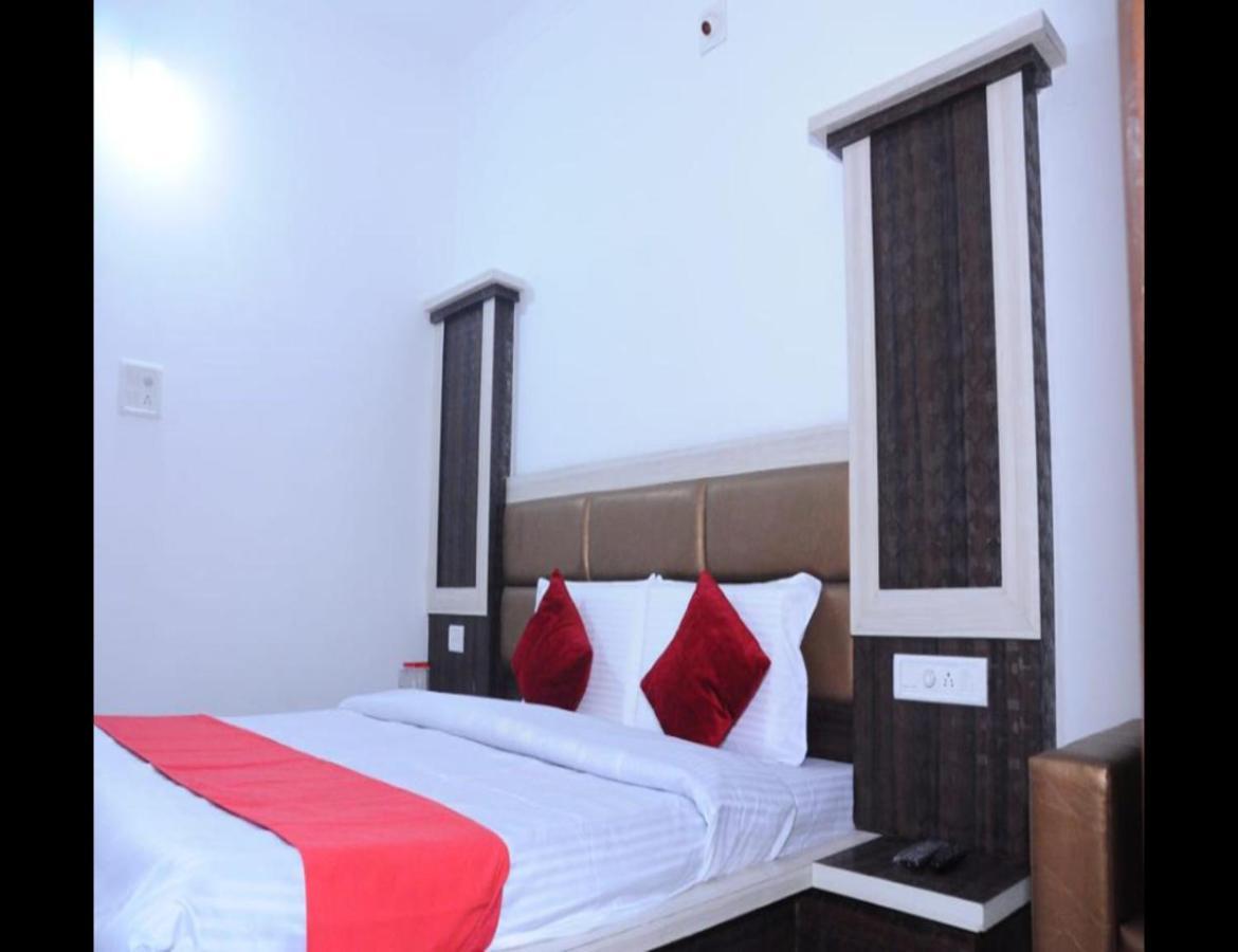 Hotel Lords Paradise Katra  Exterior foto